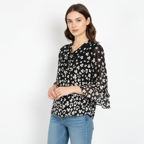 Black & White Floral Print Casual Top
