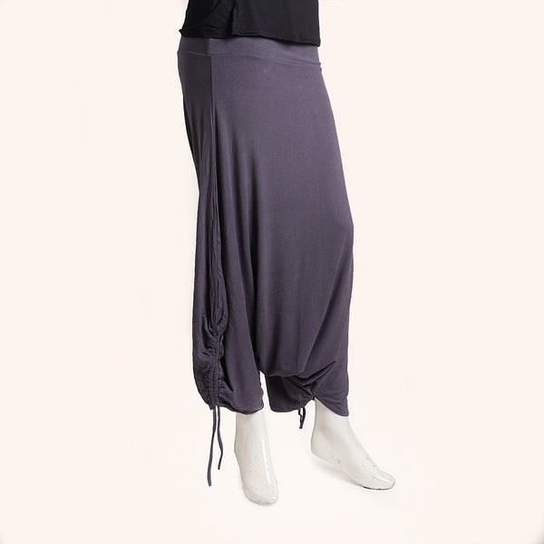 Ladies Grey Pleatted Skirt Free Size