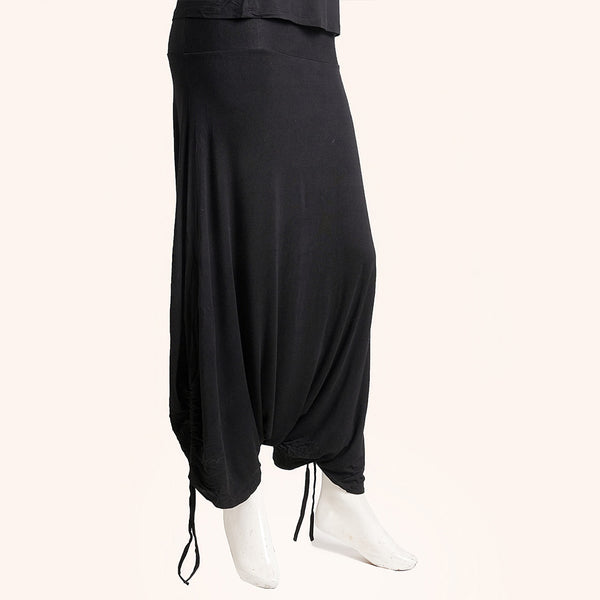 Ladies Black Pleatted Skirt Free Size